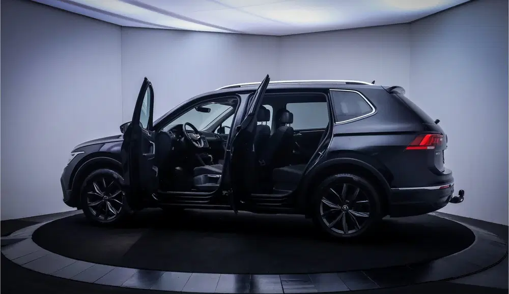 Volkswagen Tiguan Allspace 1.5 TSI Dsg COMFORTLINE Executive uit 2022, foto 9