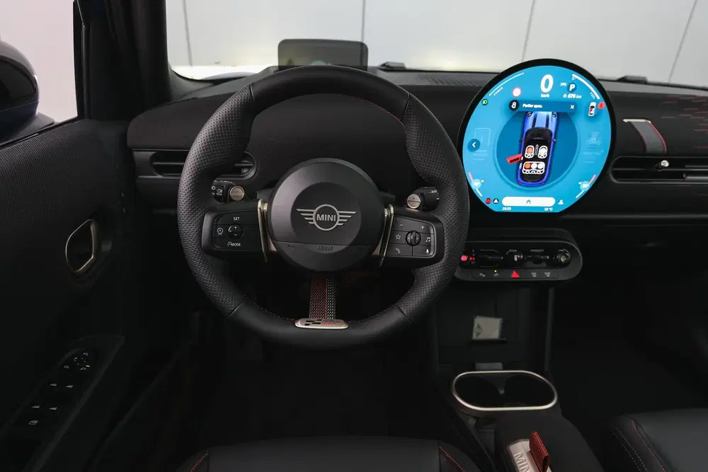 Mini Hatchback Cooper C Automaat uit 2025, foto 3