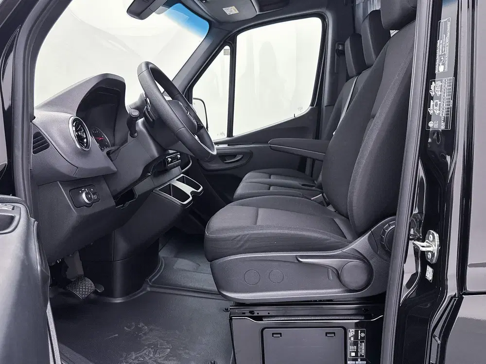 Mercedes-Benz Sprinter 317 1.9 PRO L3H2 Navigatie Achteruitr uit 2024, foto 14
