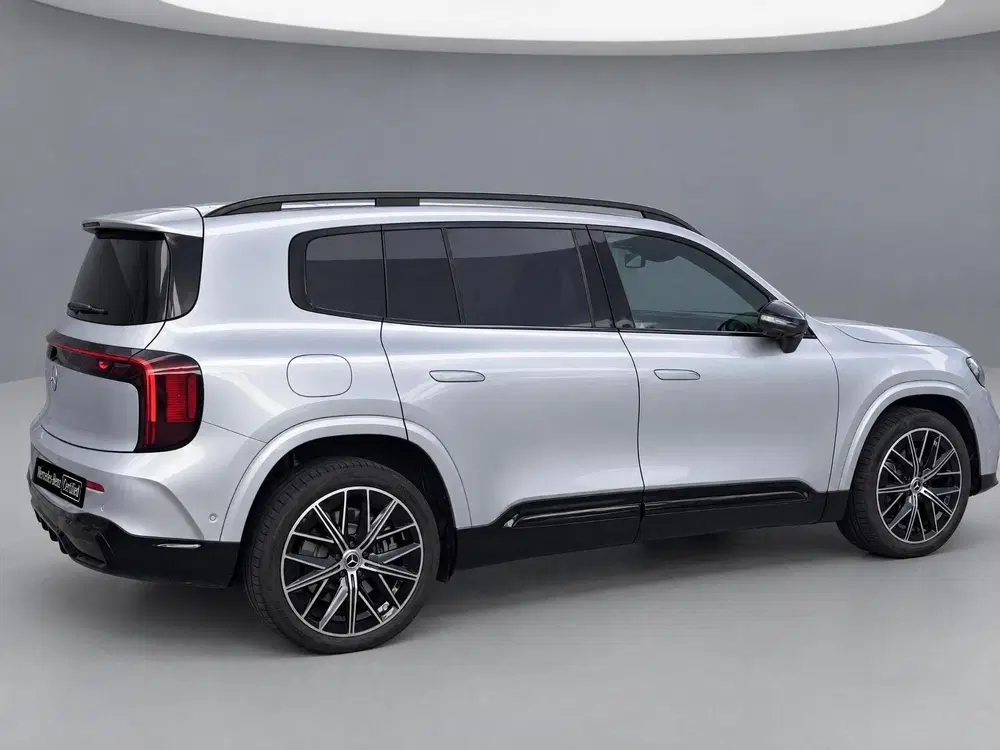 Mercedes-Benz GLB 250+ Business Solution AMG uit 2026, foto 2