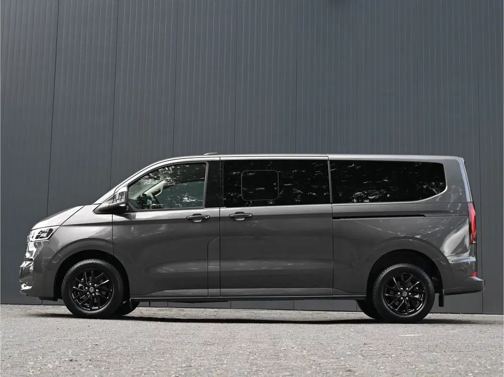 Volkswagen Multivan 2.5 L2H1 234pk eHybrid Style 8-pers Cara uit 2026, foto 11