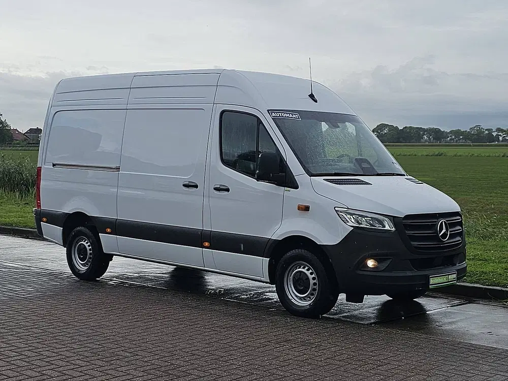 Mercedes-Benz Sprinter 317 L2H2 LED Mbux10 Automaat Navi Cam uit 2024, foto 5