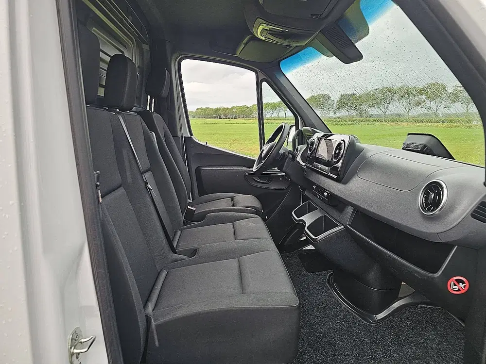 Mercedes-Benz Sprinter 317 L2H2 LED Mbux10 Automaat Navi Cam uit 2024, foto 7