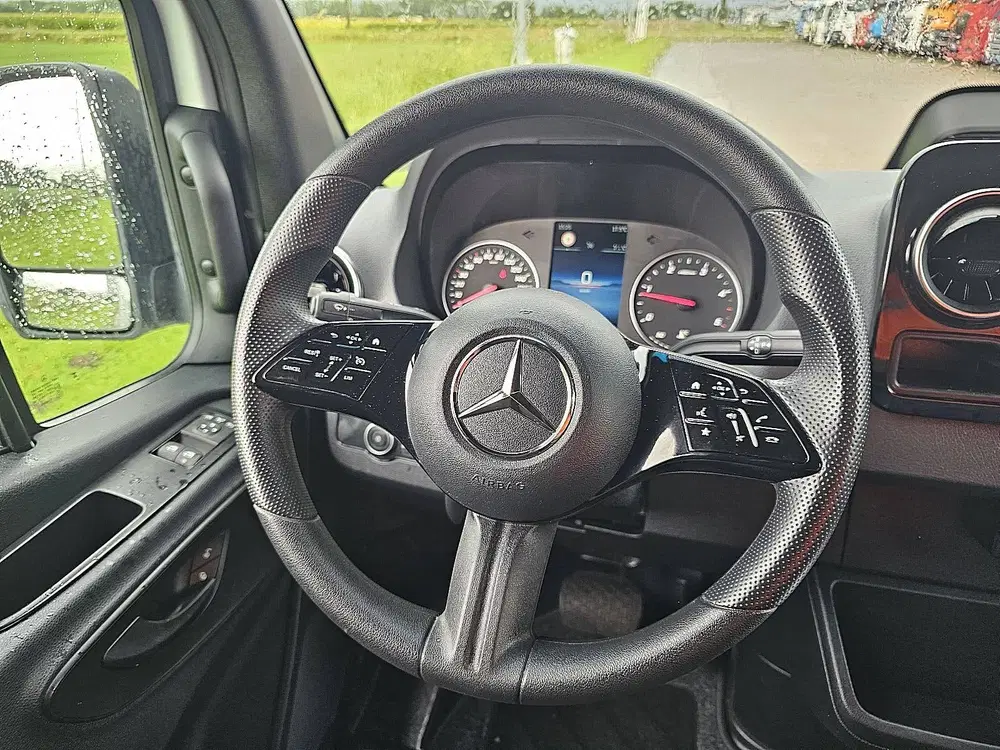 Mercedes-Benz Sprinter 317 L2H2 LED Mbux10 Automaat Navi Cam uit 2024, foto 9