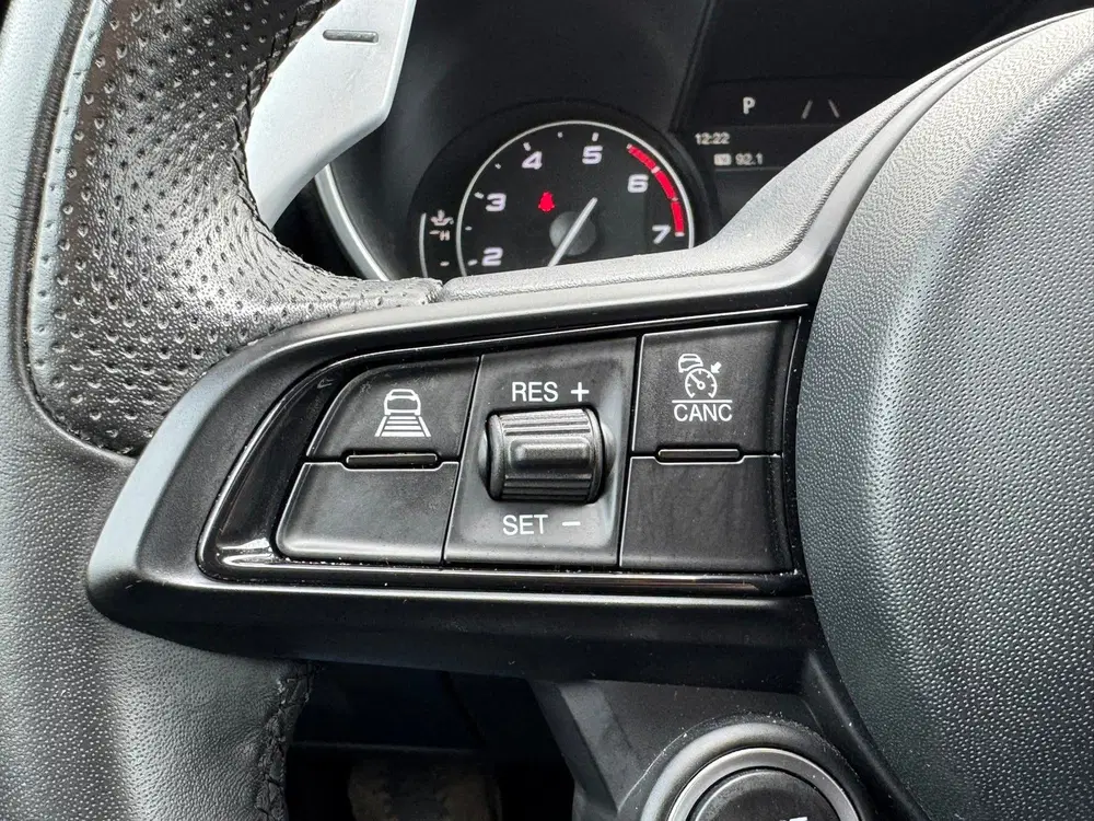 Alfa Romeo Giulia 2.0T Sprint Leder elektrisch+verwarmd Stuu uit 2022, foto 5