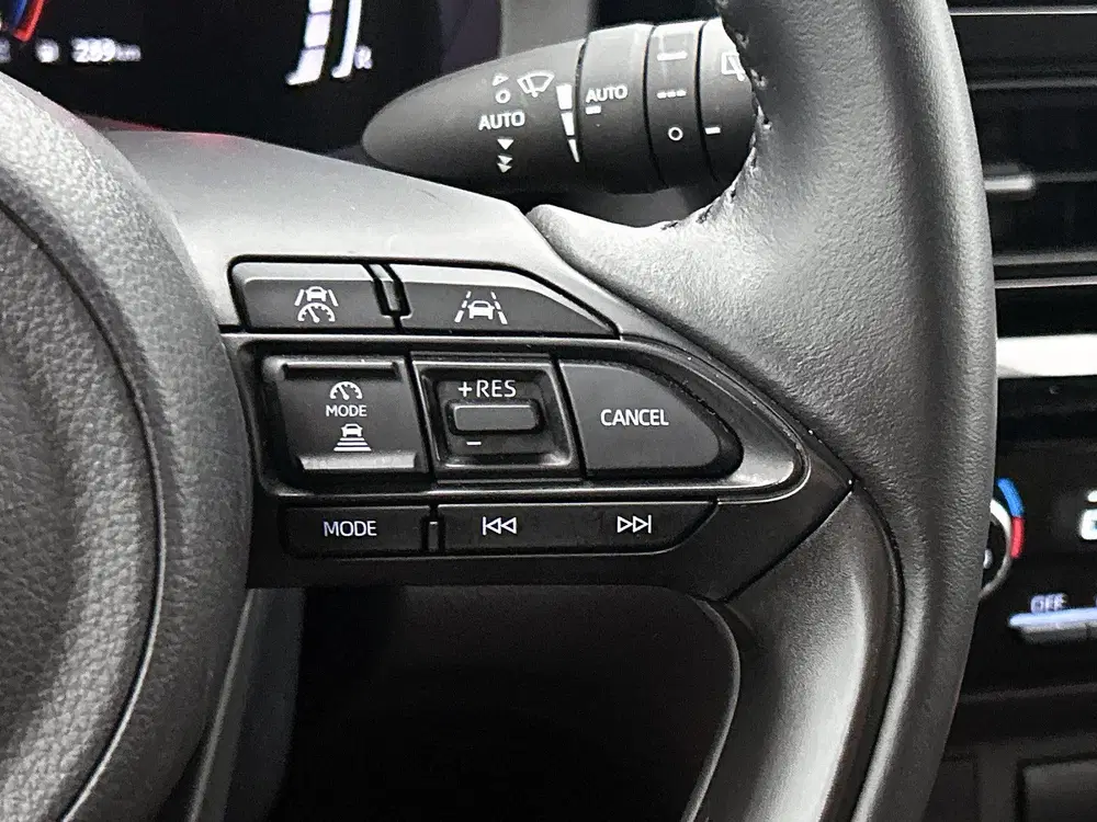 Toyota Yaris Cross 1.5 Hybrid 115 pk Dynamic Automaat uit 2025, foto 14