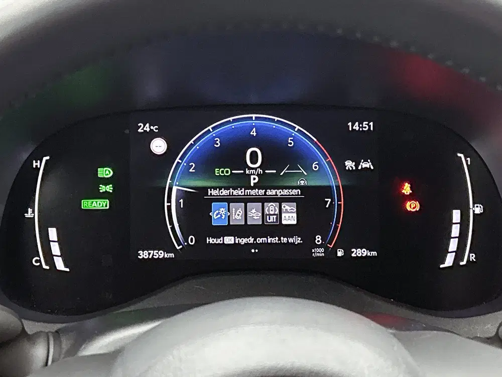 Toyota Yaris Cross 1.5 Hybrid 115 pk Dynamic Automaat uit 2025, foto 5