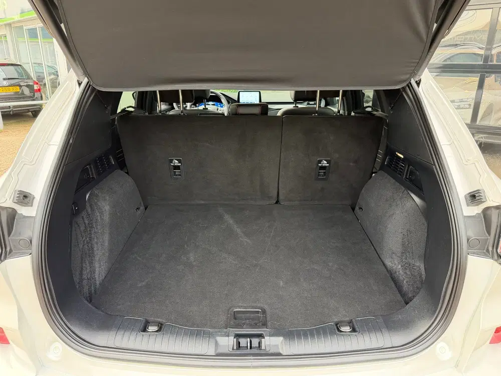 Ford Kuga 2.5 PHEV 225PK ST-Line X uit 2021, foto 12