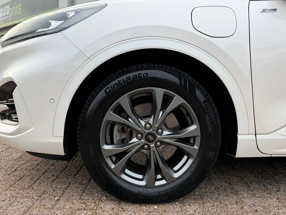 Ford Kuga 2.5 PHEV 225PK ST-Line X uit 2021, foto 7