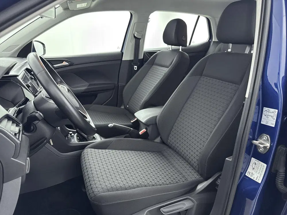 Volkswagen T-Cross 1.0 TSI Life Edition uit 2021, foto 10