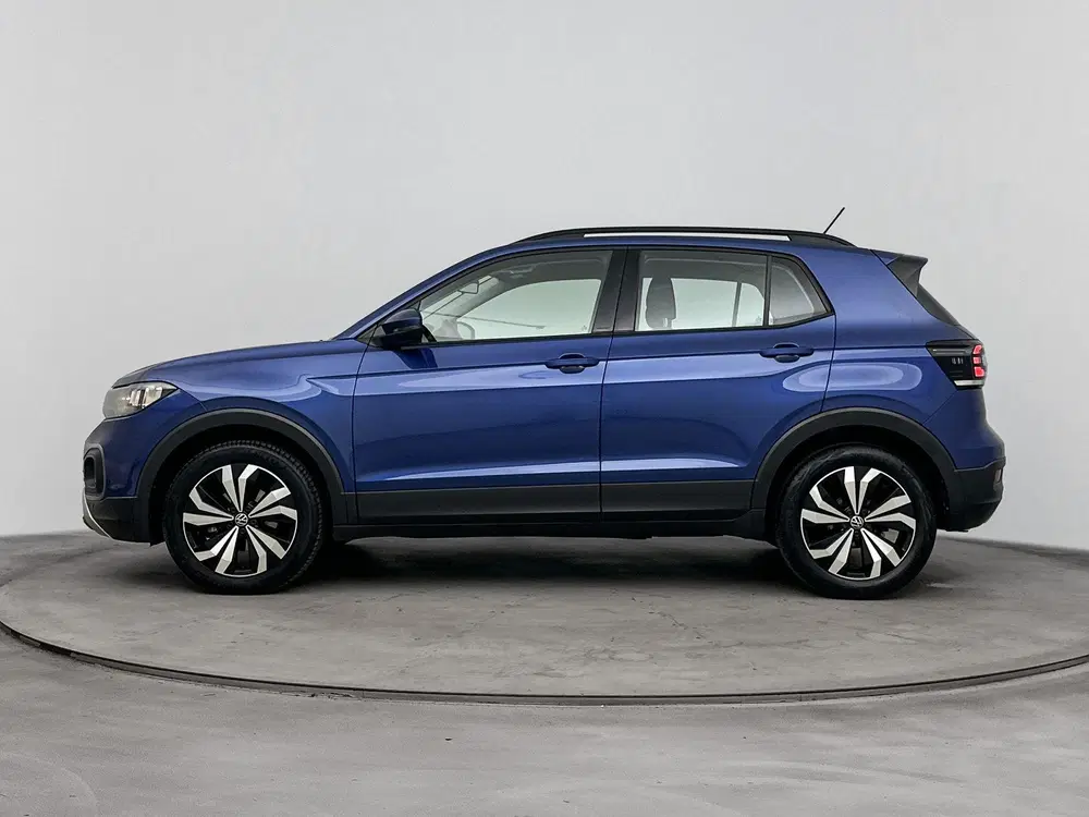 Volkswagen T-Cross 1.0 TSI Life Edition uit 2021, foto 2