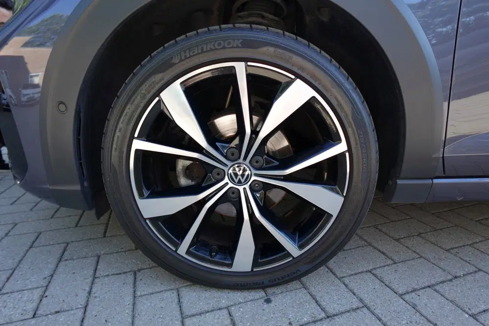 Volkswagen Taigo 1.5 TSI R-Line Business PANO KEYLESS CAM uit 2022, foto 10