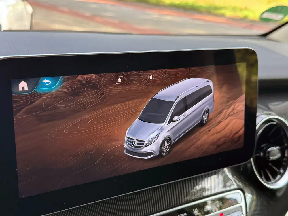 Mercedes-Benz V-Klasse 300d Lang DC Airmatic luchtvering Sta uit 2022, foto 10