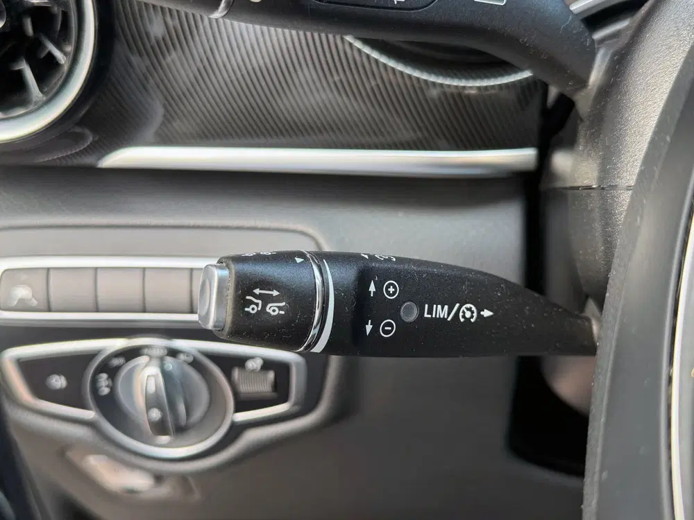 Mercedes-Benz V-Klasse 300d Lang DC Airmatic luchtvering Sta uit 2022, foto 12