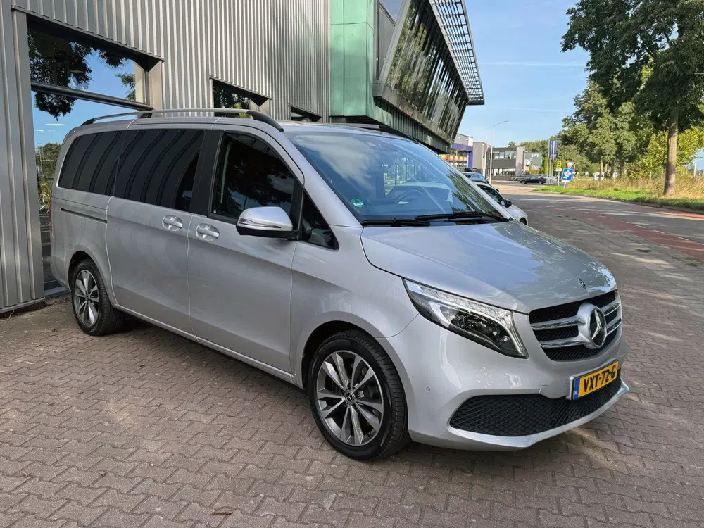 Mercedes-Benz V-Klasse 300d Lang DC Airmatic luchtvering Sta uit 2022, foto 6