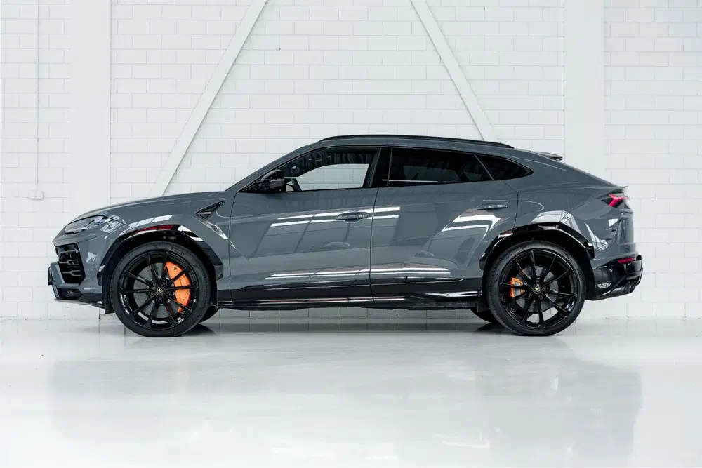 Lamborghini Urus 4.0 V8 Grigio Telesto l Massage l Entertai uit 2021, foto 2