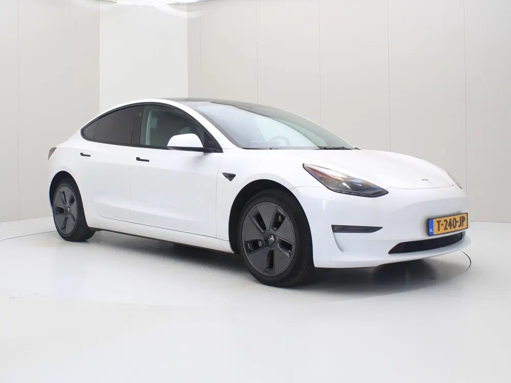 Tesla Model 3 Long-Range RWD 351pk 75 kWh 94% SoH UPGRAD uit 2023, foto 5