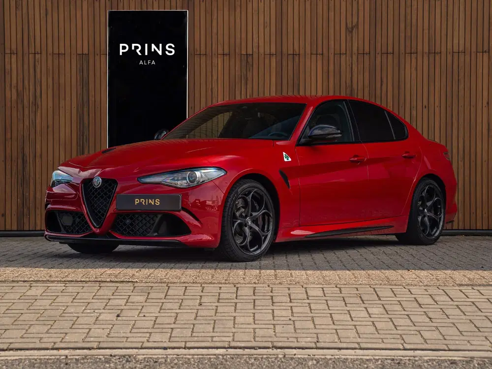 Alfa Romeo Giulia 2.9 V6 Quadrifoglio uit 2023