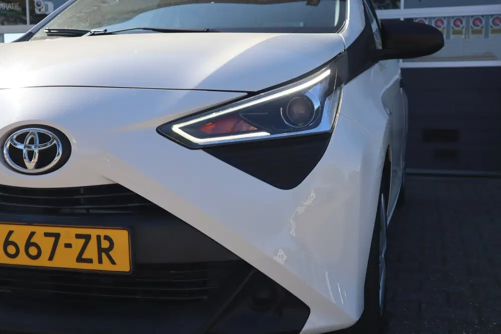 Toyota Aygo 1.0 VVT-i x carplay uit 2020, foto 4