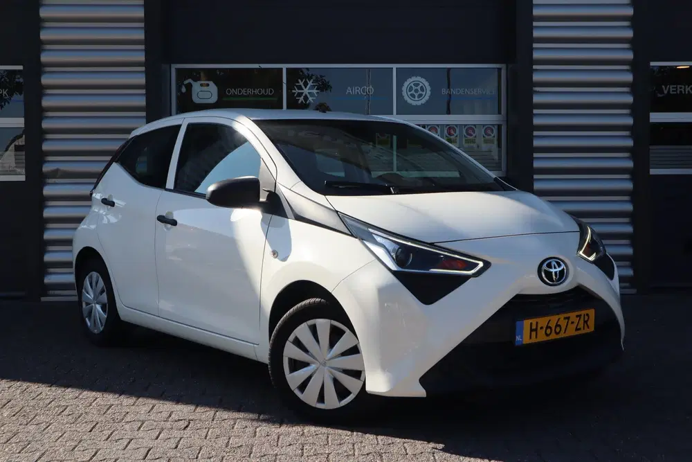 Toyota Aygo 1.0 VVT-i x carplay uit 2020, foto 5