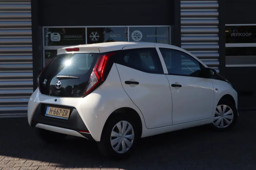 Toyota Aygo 1.0 VVT-i x carplay uit 2020, foto 7