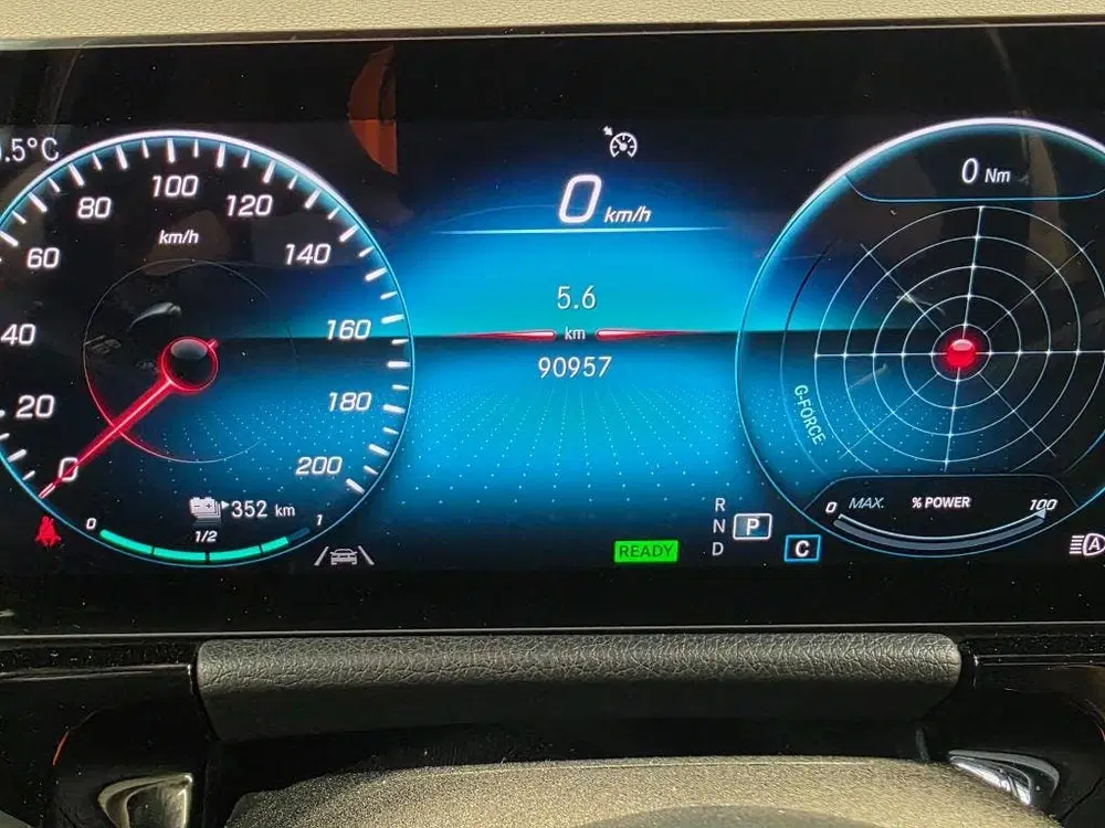 Mercedes-Benz EQA 250 AMG Nightpakket 67 kWh uit 2021, foto 7