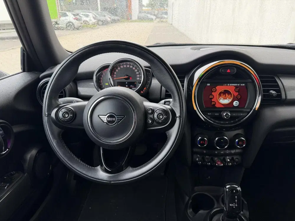 Mini Cooper 1.5 Cooper Chili uit 2019, foto 10