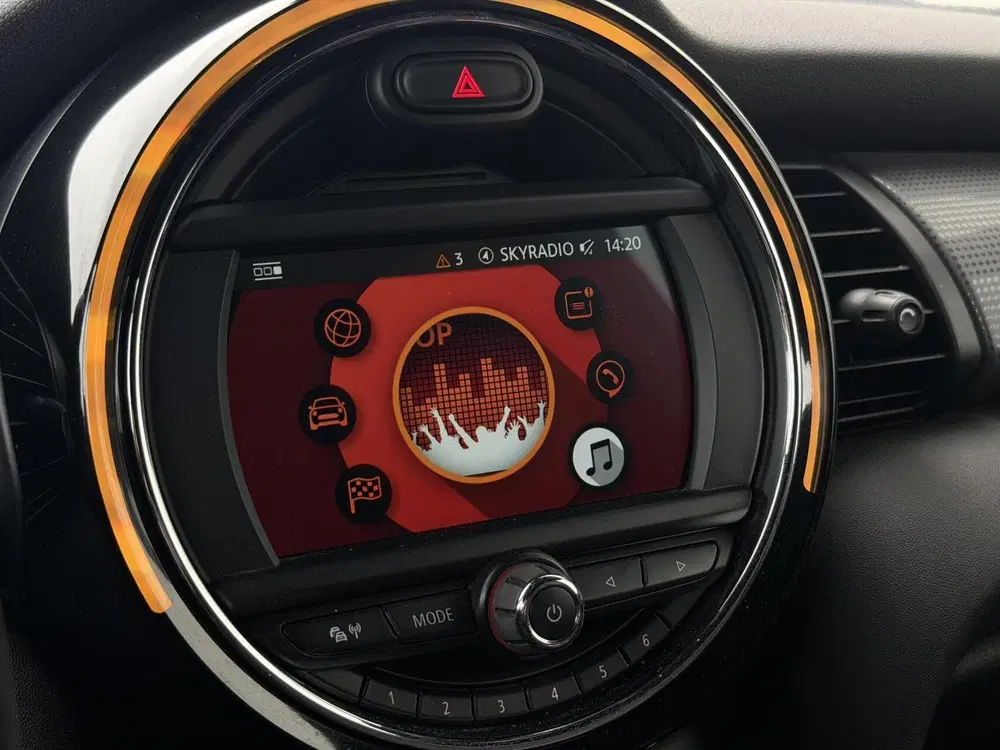 Mini Cooper 1.5 Cooper Chili uit 2019, foto 14