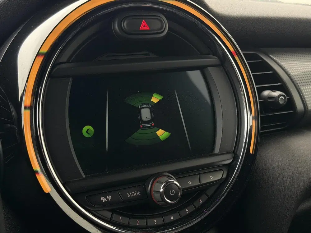 Mini Cooper 1.5 Cooper Chili uit 2019, foto 15