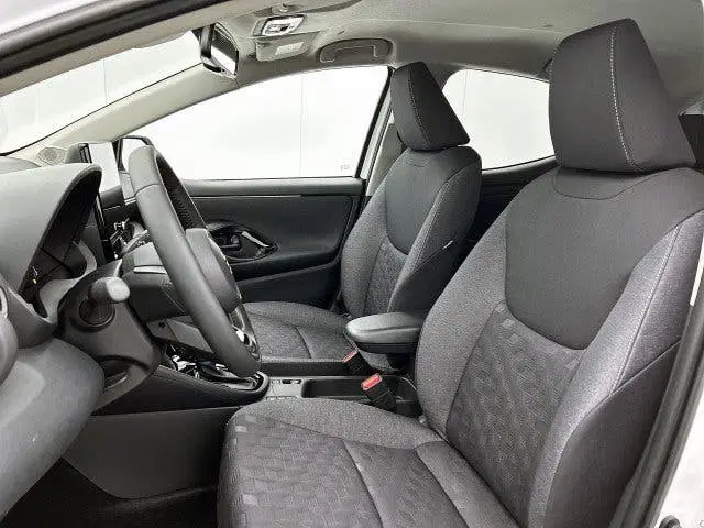 Toyota Yaris 1.5 Hybrid 115 Dynamic uit 2026, foto 14