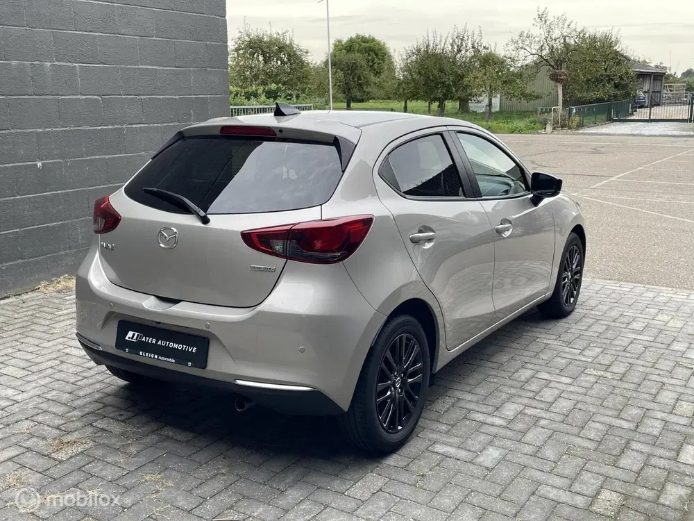 Mazda 2 1.5 Skyactiv-G Homura uit 2022, foto 4