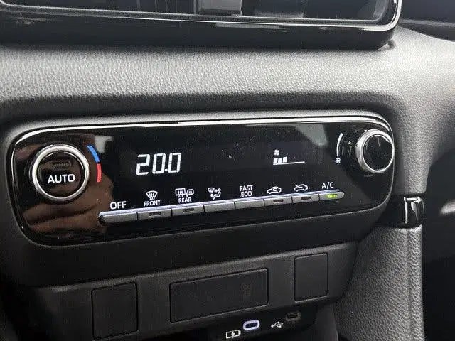Toyota Yaris 1.5 Hybrid 115 Dynamic uit 2026, foto 7