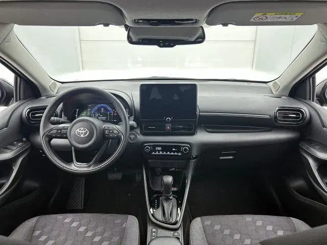 Toyota Yaris 1.5 Hybrid 115 Dynamic uit 2026, foto 4
