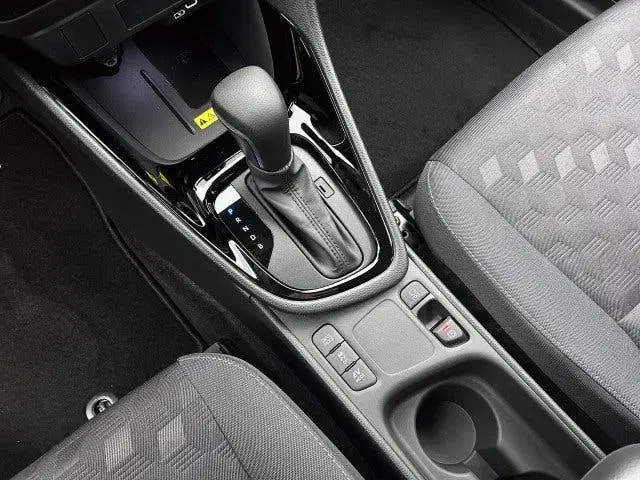 Toyota Yaris 1.5 Hybrid 115 Dynamic uit 2026, foto 8