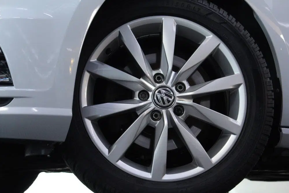 Volkswagen Golf 1.5 TSI DSG Highline PANO VIRTUAL CA uit 2019, foto 4
