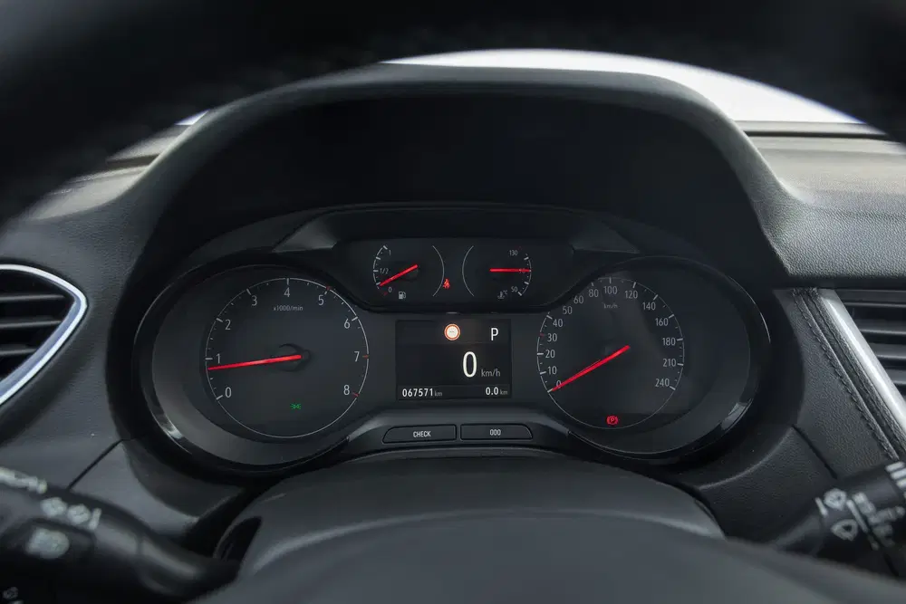 Opel Grandland 1.2 Turbo Elegance klimaat control uit 2021, foto 4
