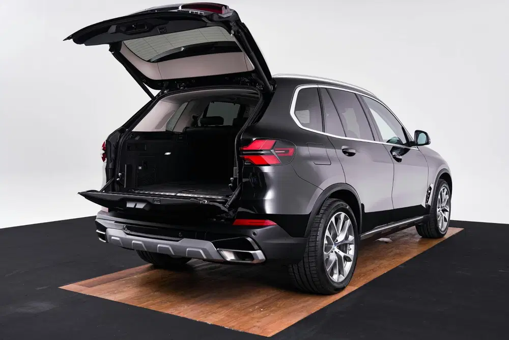 BMW X5 xDrive50e Trekhaak uit 2023, foto 10