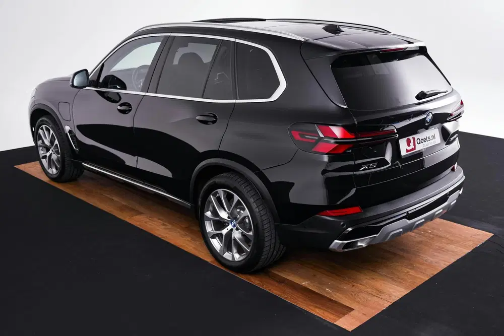 BMW X5 xDrive50e Trekhaak uit 2023, foto 2