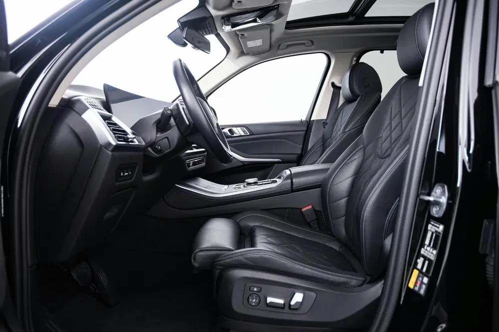 BMW X5 xDrive50e Trekhaak uit 2023, foto 4
