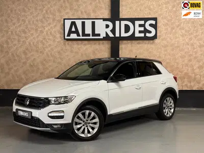 Volkswagen T-Roc 1.5 TSI Sportline Business uit 2020