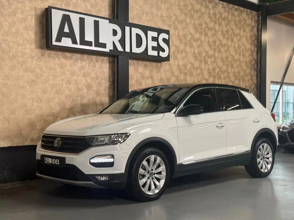 Volkswagen T-Roc 1.5 TSI Sportline Business uit 2020, foto 4