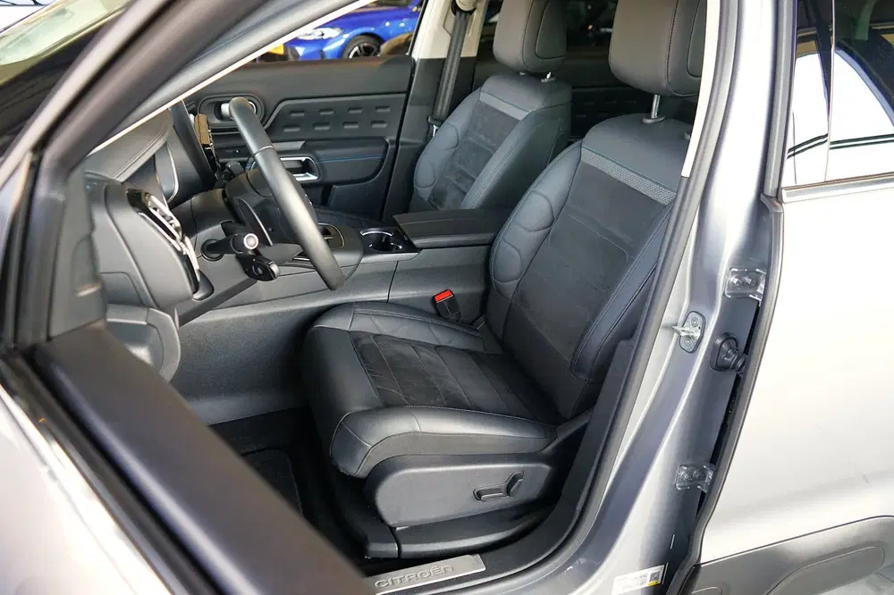 Citroën C5 Aircross Citroen C5 Aircross 1.2 PureTech Shine TRE uit 2022, foto 5