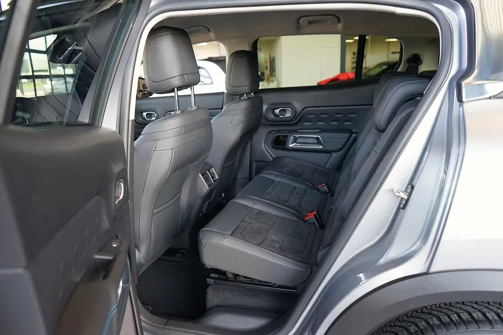 Citroën C5 Aircross Citroen C5 Aircross 1.2 PureTech Shine TRE uit 2022, foto 6