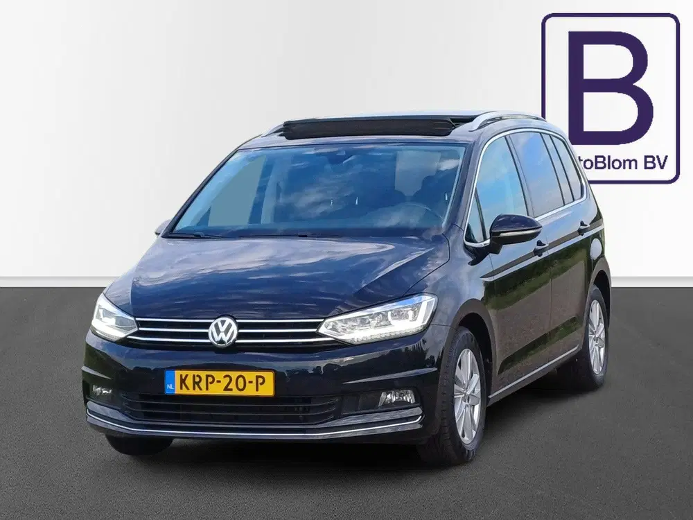 Volkswagen Touran 1.5 TSI Highline uit 2020, foto 3