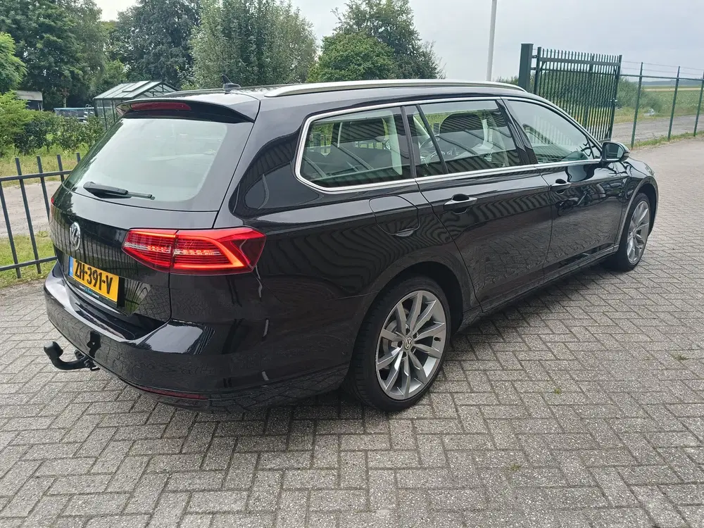 Volkswagen Passat 1.5 TSI Comfortline Business uit 2019, foto 5