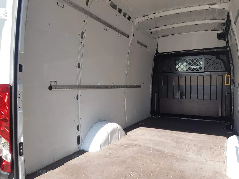 Iveco Daily 35S16V L2H2 156Pk Airco Cruise control 142 uit 2022, foto 11