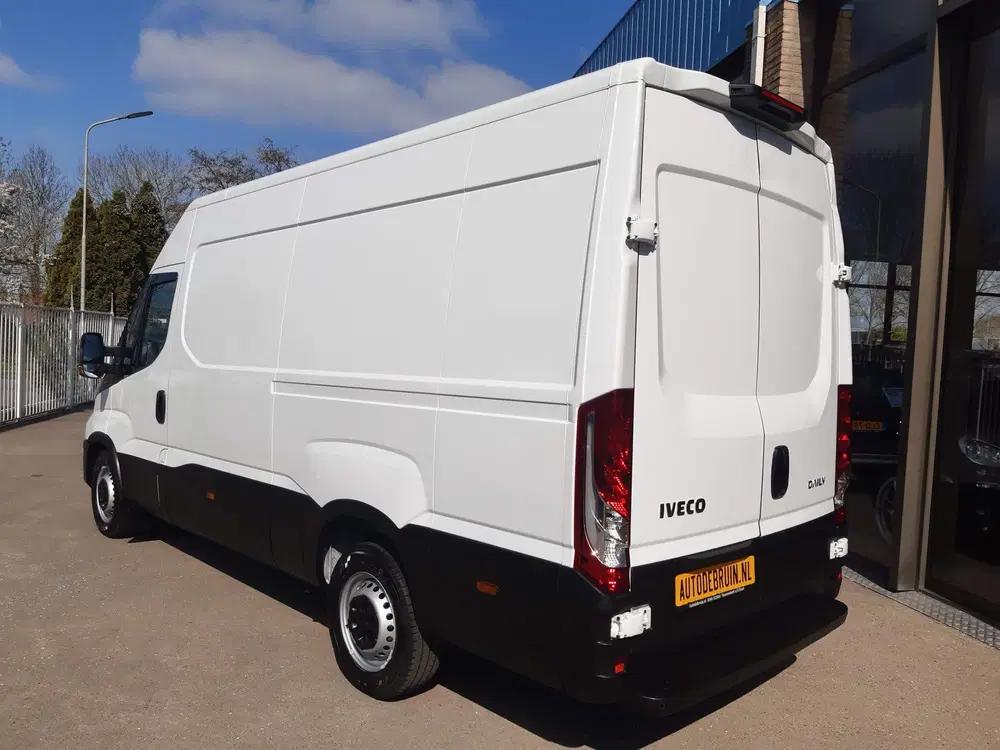 Iveco Daily 35S16V L2H2 156Pk Airco Cruise control 142 uit 2022, foto 4