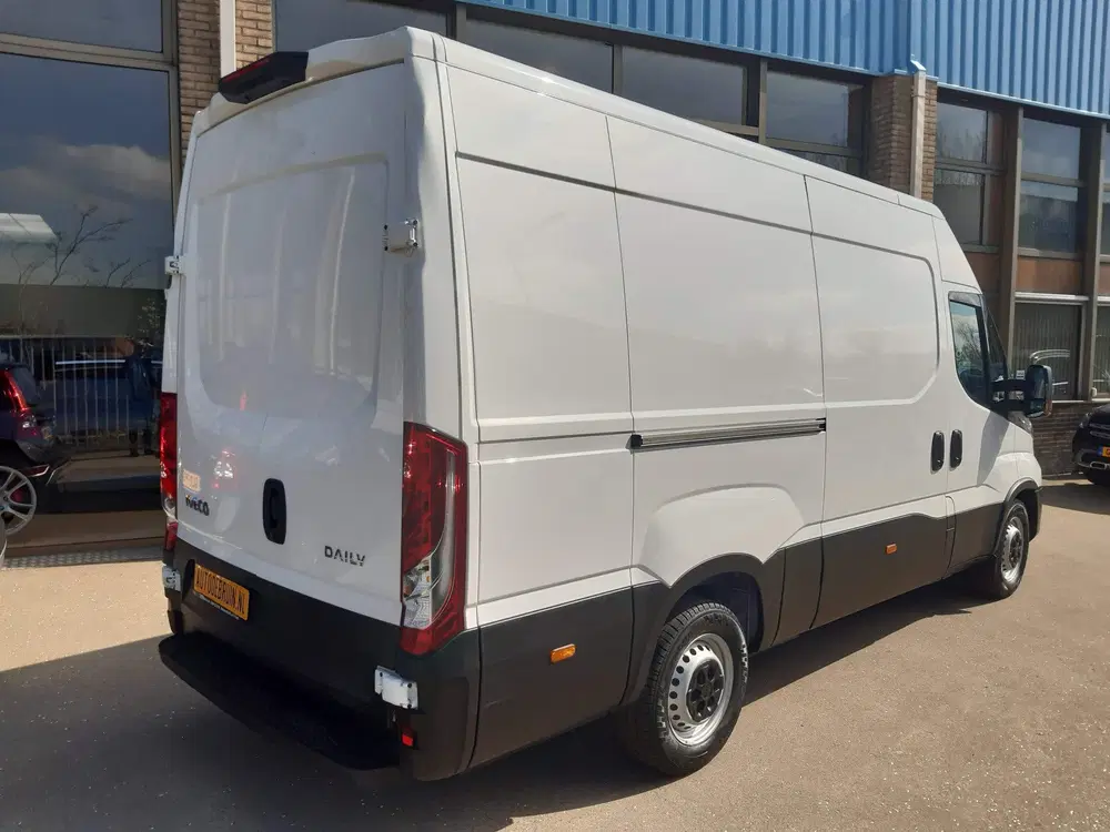 Iveco Daily 35S16V L2H2 156Pk Airco Cruise control 142 uit 2022, foto 8