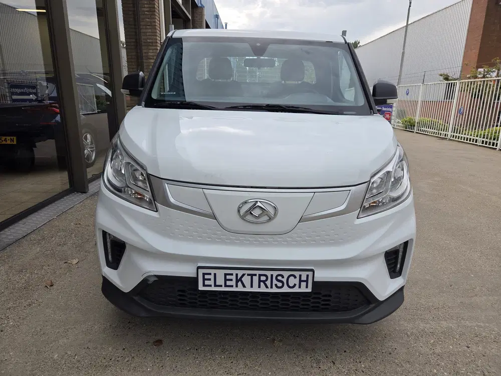 Maxus eDeliver 3 L2 50 kWh Open laadbak uit 2026, foto 2