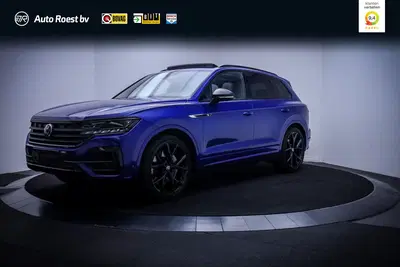 Volkswagen Touareg 3.0 eHybrid R 4MOTION 462PK PANO uit 2021